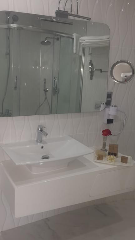 אלאזיג White Line Boutique Hotel חדר תמונה