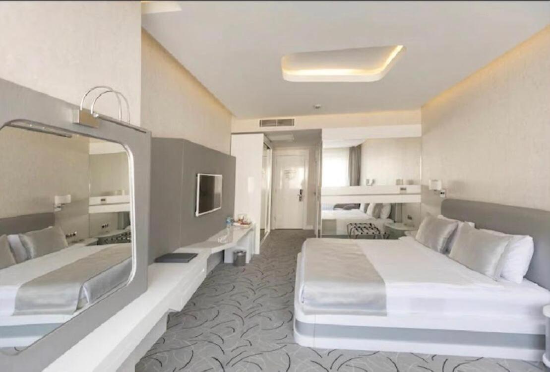 אלאזיג White Line Boutique Hotel מראה חיצוני תמונה
